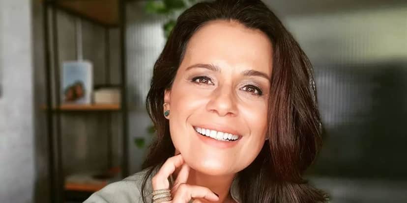 Adriana Araújo Adriana Araújo