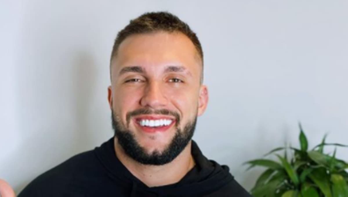 Arthur Picoli dispara indiretas para novos confinados do BBB22 (Reprodução/ Instagram) Arthur Picoli dispara indiretas para novos confinados do BBB22 (Reprodução/ Instagram)