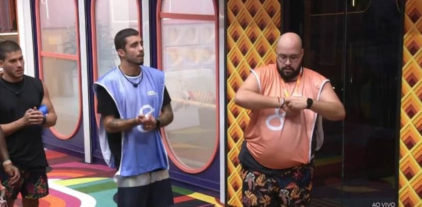 Tiago se tornou o líder e Scooby está imune (Foto: Reprodução / Globoplay) Tiago se tornou o líder e Scooby está imune (Foto: Reprodução / Globoplay)