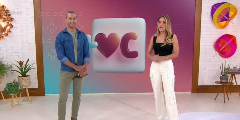 Substitutos de Ana Maria abrem Mais Você e anunciam morte de nome da Globo: "A gente começa com notícia triste" Substitutos de Ana Maria abrem Mais Você e anunciam morte de nome da Globo: "A gente começa com notícia triste"