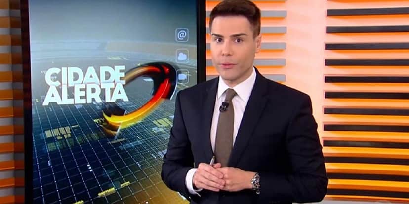 Luiz Bacci sob o comando do Cidade Alerta (Foto: Divulgação) Luiz Bacci sob o comando do Cidade Alerta (Foto: Divulgação)