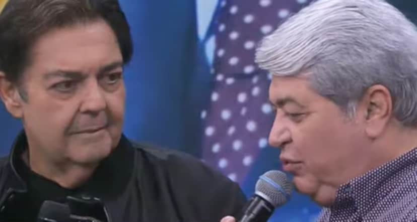 José Luiz Datena se emociona na frente de Faustão ao ser revelado afastamento de sua única filha mulher José Luiz Datena se emociona na frente de Faustão ao ser revelado afastamento de sua única filha mulher