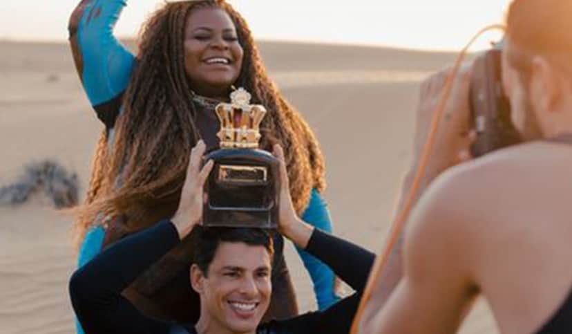 A trabalho, Jojo Todynho e Cauã Reymond posam para campanha de fragrância (Reprodução/ Instagram) A trabalho, Jojo Todynho e Cauã Reymond posam para campanha de fragrância (Reprodução/ Instagram)