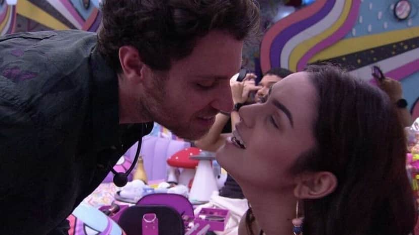BBB22: Lucas e Eslovênia vivem um affair na casa (Foto: Reprodução) BBB22: Lucas e Eslovênia vivem um affair na casa (Foto: Reprodução)