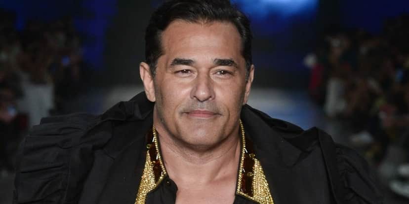 Luciano Szafir tem nova internação confirmada aos 53 anos e passa por cirurgia para retirar parte do corpo Luciano Szafir tem nova internação confirmada aos 53 anos e passa por cirurgia para retirar parte do corpo