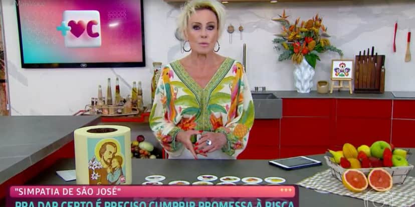 Ana Maria Braga fez simpatia a São José no "Mais Você" (Foto: Reprodução/TV Globo) Ana Maria Braga fez simpatia a São José no "Mais Você" (Foto: Reprodução/TV Globo)
