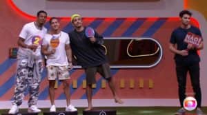 Pódio de Arthur Aguiar no BBB22 (Foto: Reprodução / Globoplay) Pódio de Arthur Aguiar no BBB22 (Foto: Reprodução / Globoplay)