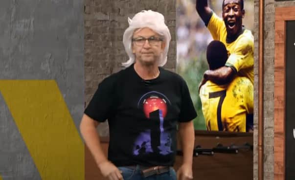 Neto foi comparado a Ana Maria Braga e entregou um suposto romance dela com Roberto Carlos Neto foi comparado a Ana Maria Braga e entregou um suposto romance dela com Roberto Carlos