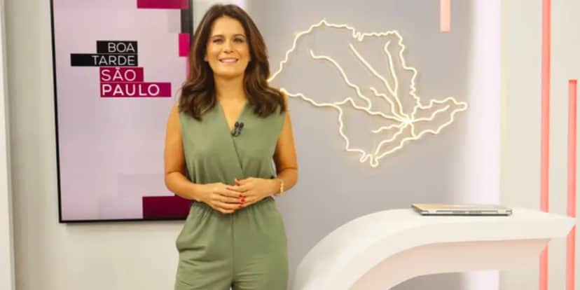 Adriana Araújo surpreendeu na Band (Foto: Reprodução) Adriana Araújo surpreendeu na Band (Foto: Reprodução)