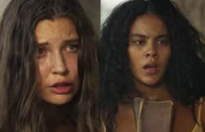 Juma (Alanis Guillen) flagrará Muda (Bella Campos) falando sozinha e ficará desconfiada em 'Pantanal' (Foto: Reprodução / Globo) Juma (Alanis Guillen) flagrará Muda (Bella Campos) falando sozinha e ficará desconfiada em 'Pantanal' (Foto: Reprodução / Globo)