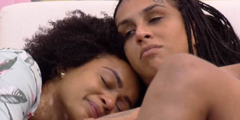 BBB22: Linn da Quebrada consola Natália (Foto: Reprodução) BBB22: Linn da Quebrada consola Natália (Foto: Reprodução)