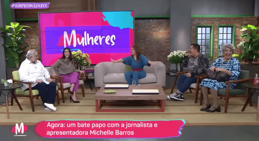 Michelle Barros, ex-âncora da Globo passou por saia justa ao ver os colunistas da Gazeta criticando José Roberto Burnier Michelle Barros, ex-âncora da Globo passou por saia justa ao ver os colunistas da Gazeta criticando José Roberto Burnier