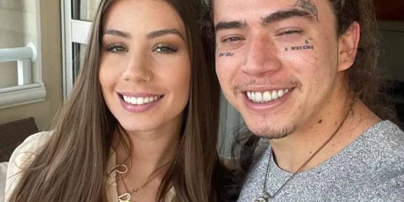 Humorista é flagrado ao lado da ex-noiva - Foto: Reprodução Instagram Humorista é flagrado ao lado da ex-noiva - Foto: Reprodução Instagram