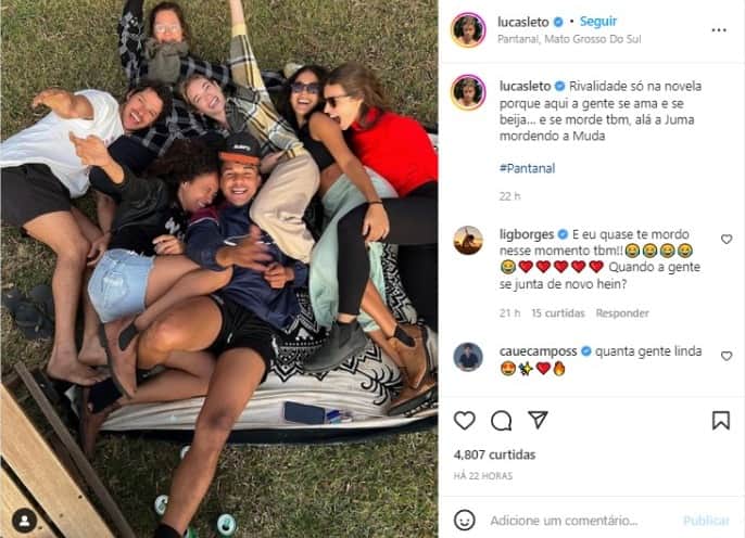 Clique publicado por Lucas Leto celebrando o encerramento das gravações no Pantanal (Foto: Reprodução/Instagram) Clique publicado por Lucas Leto celebrando o encerramento das gravações no Pantanal (Foto: Reprodução/Instagram)