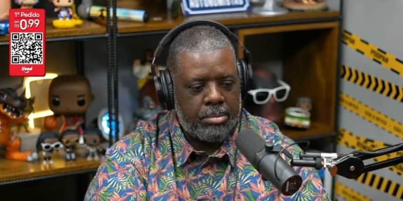 Péricles falou sobre Thiaguinho no "Podpah" (Foto: Reprodução/YouTube) Péricles falou sobre Thiaguinho no "Podpah" (Foto: Reprodução/YouTube)