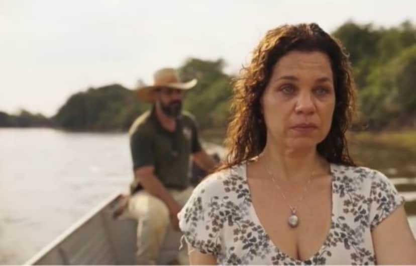 Novela Pantanal: Resumo dos capítulos da novela da Globo, em cena Maria Bruaca (Isabel Teixeira) e Alcides (Juliano Cazarré) (Foto: Reprodução / Globo) Novela Pantanal: Resumo dos capítulos da novela da Globo, em cena Maria Bruaca (Isabel Teixeira) e Alcides (Juliano Cazarré) (Foto: Reprodução / Globo)