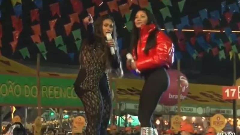 Simone e Simaria protagonizaram climão em show (Foto: Reprodução) Simone e Simaria protagonizaram climão em show (Foto: Reprodução)