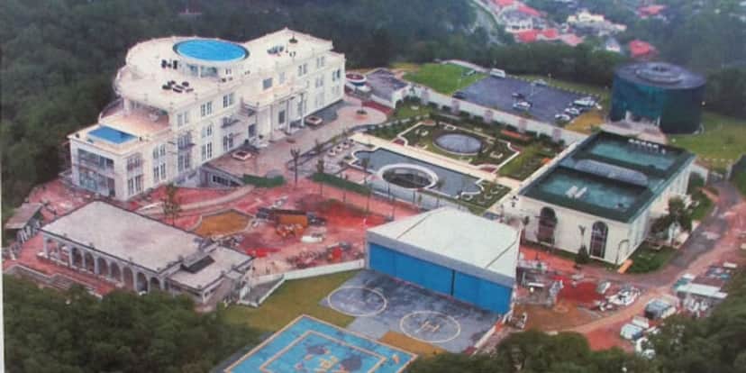 São divulgadas imagens áreas da mansão de Amilcare Dallevo Jr, sócio da RedeTv, e tamanho do imóvel surpreende - Foto: Reprodução Cultura Mix São divulgadas imagens áreas da mansão de Amilcare Dallevo Jr, sócio da RedeTv, e tamanho do imóvel surpreende - Foto: Reprodução Cultura Mix