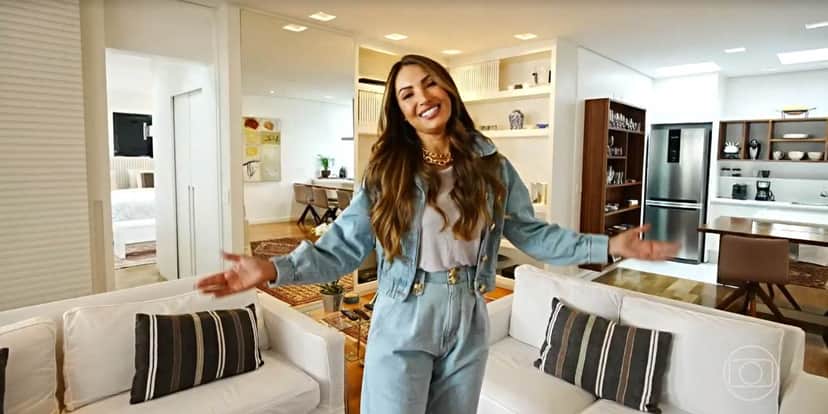 Patrícia Poeta em sua sala de estar (Foto: Instagram) Patrícia Poeta em sua sala de estar (Foto: Instagram)