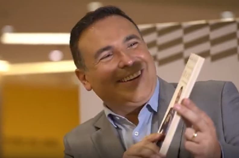 Reinaldo Gottino no lançamento do seu livro Reinaldo Gottino no lançamento do seu livro