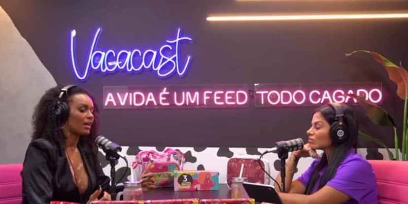 Natália Deodato foi a convidada da vez do 'Vacacast' (Reprodução: Youtube) Natália Deodato foi a convidada da vez do 'Vacacast' (Reprodução: Youtube)