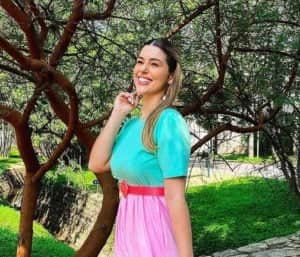 Simpatia, alto-astral e maturidade fazem com que a ex-BBB17 Vivian Amorim continue enchendo o coração dos fãs (Foto: Reprodução / Instagram) Simpatia, alto-astral e maturidade fazem com que a ex-BBB17 Vivian Amorim continue enchendo o coração dos fãs (Foto: Reprodução / Instagram)