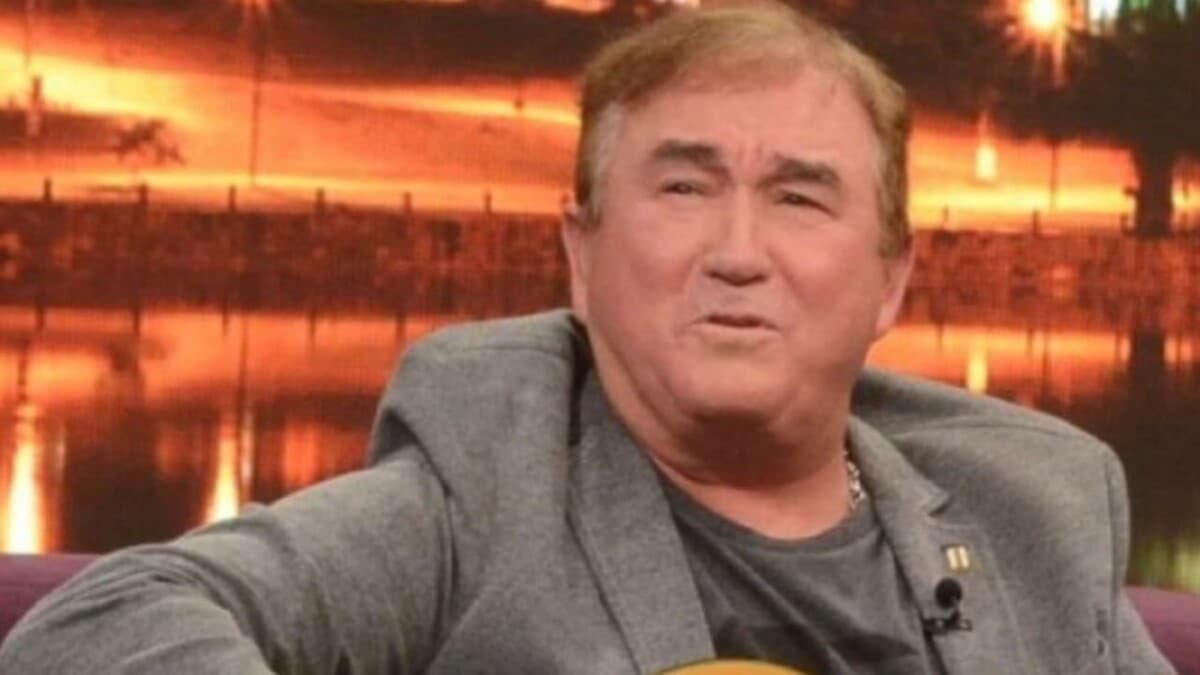 http://tvfoco.uai.com.br/wp-content/uploads/2015/05/Daniela-Mercury.jpg http://tvfoco.uai.com.br/wp-content/uploads/2015/05/Daniela-Mercury.jpg