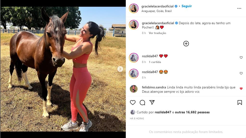 Graciele Lacerda ganha cavalo de presente de Zezé Di Camargo - Foto: Reprodução Graciele Lacerda ganha cavalo de presente de Zezé Di Camargo - Foto: Reprodução