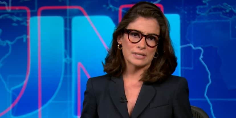 No Jornal Nacional, da Globo, Renata Vasconcellos deu notícia que muda vida de todos os brasileiros - Foto Reprodução No Jornal Nacional, da Globo, Renata Vasconcellos deu notícia que muda vida de todos os brasileiros - Foto Reprodução