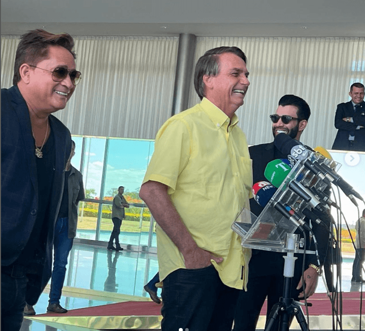 Sertanejos Gusttavo Lima e Leonardo declaram apoio formalmente ao candidato a reeleição, Jair Bolsonaro - Foto Reprodução Instagram Sertanejos Gusttavo Lima e Leonardo declaram apoio formalmente ao candidato a reeleição, Jair Bolsonaro - Foto Reprodução Instagram