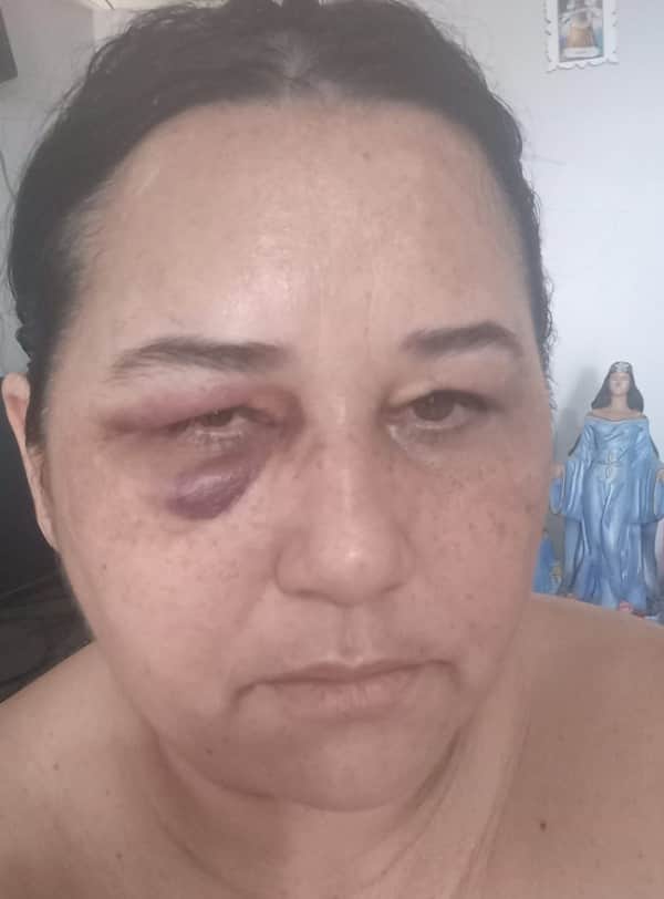 Cleo Loyola, ex do cantor Luciano Camargo, se envolveu em briga e foi parar na delegacia - Reprodução Cleo Loyola, ex do cantor Luciano Camargo, se envolveu em briga e foi parar na delegacia - Reprodução