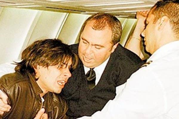 Estrela da Globo causa alvoroço em voo sendo obrigado a sair do avião - Foto Reprodução Estrela da Globo causa alvoroço em voo sendo obrigado a sair do avião - Foto Reprodução