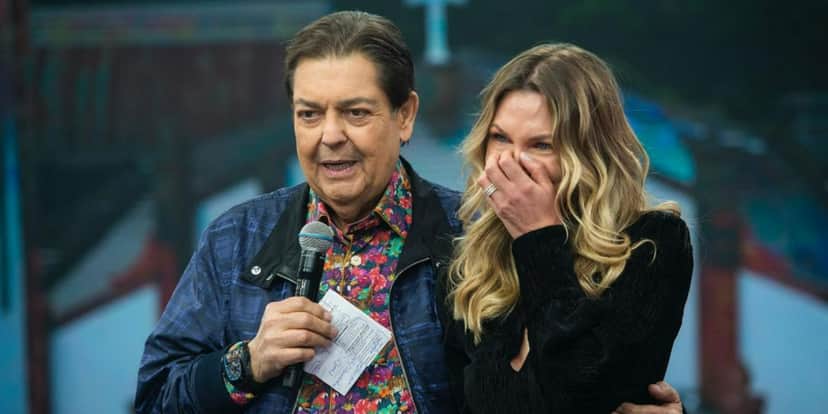 Anne Lottermann no "Faustão na Band" (Foto: Reprodução/Instagram) Anne Lottermann no "Faustão na Band" (Foto: Reprodução/Instagram)