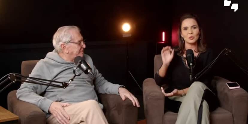 Carlos Alberto e Renata Domingues (Foto: Reprodução/ Youtube) Carlos Alberto e Renata Domingues (Foto: Reprodução/ Youtube)