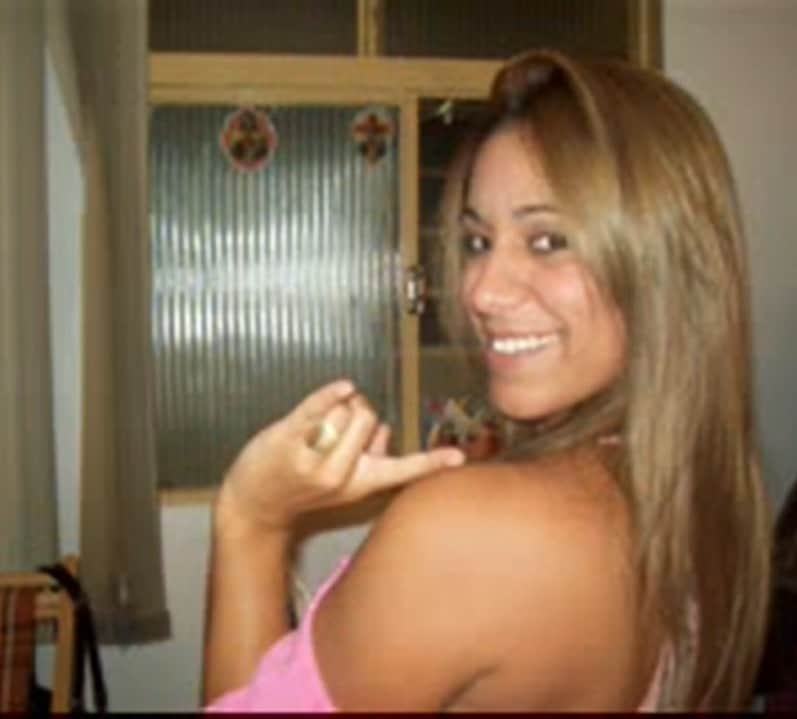 Alessandra Aguiar foi Marizé, em Era Uma Vez (Foto: Reprodução) Alessandra Aguiar foi Marizé, em Era Uma Vez (Foto: Reprodução)