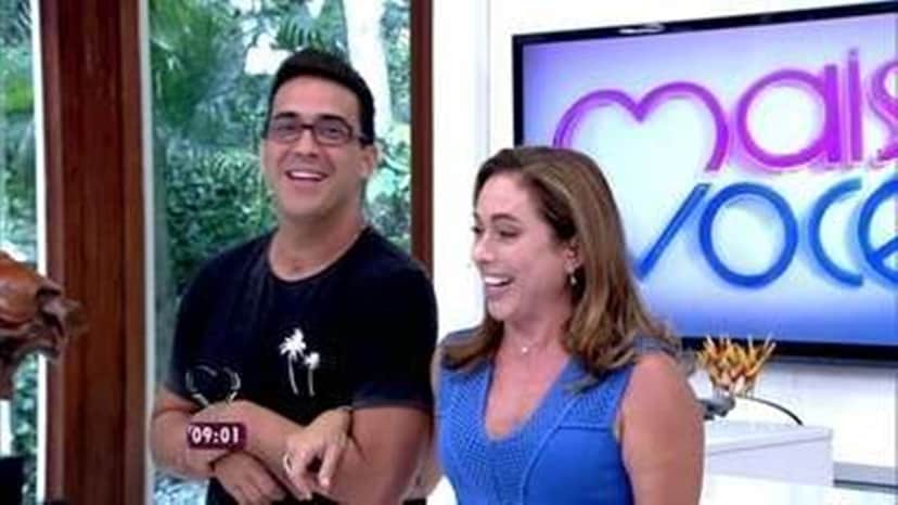 Os apresentadores substitutos no comando do Mais Você, exatamente no dia do segredo revelado Os apresentadores substitutos no comando do Mais Você, exatamente no dia do segredo revelado