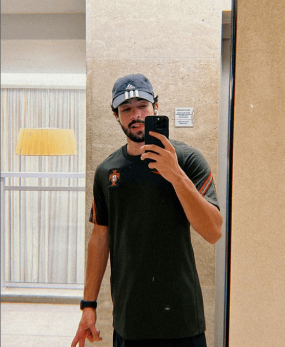 Matheus Costa, ator mirim da novela América, cresceu e se tornou um dos homens mais lindos do Brasil - Reprodução Matheus Costa, ator mirim da novela América, cresceu e se tornou um dos homens mais lindos do Brasil - Reprodução