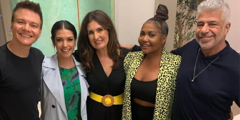A apresentadora reuniu os jurados Michel Teló, Gaby Amarantos e Lulu Santos, além de Thais Fersoza (Reprodução: Instagram) A apresentadora reuniu os jurados Michel Teló, Gaby Amarantos e Lulu Santos, além de Thais Fersoza (Reprodução: Instagram)