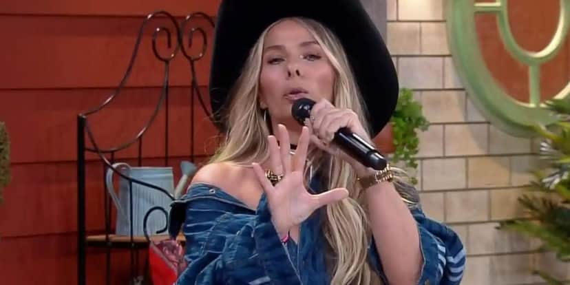 http://tvfoco.uai.com.br/wp-content/uploads/2015/05/Daniela-Mercury.jpg http://tvfoco.uai.com.br/wp-content/uploads/2015/05/Daniela-Mercury.jpg