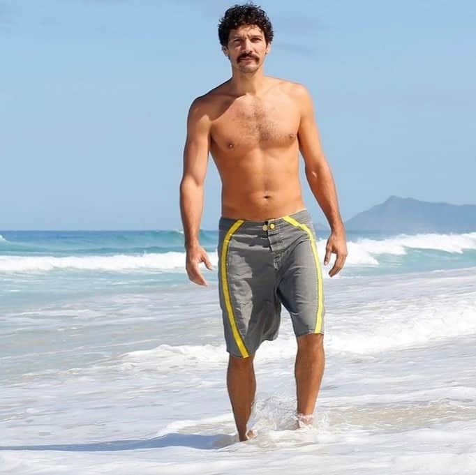 Guito de Pantanal entrega corpo sarado ao surgir sem camisa Guito de Pantanal entrega corpo sarado ao surgir sem camisa