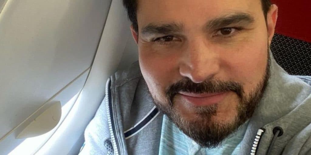 Luciano Camargo resolve "vazar" print de conversa com seu grande amor e não se segura: "Precisava postar"