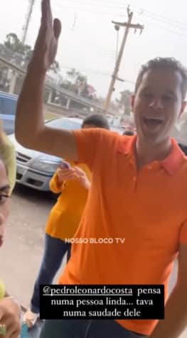 Pedro Leonardo e Camilla Camargo são grandes amigos e provaram isso em vídeo de encontro (Foto: Reprodução) Pedro Leonardo e Camilla Camargo são grandes amigos e provaram isso em vídeo de encontro (Foto: Reprodução)