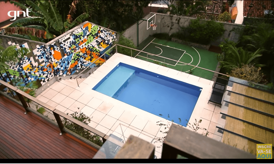 Vista de cima da Piscina (Foto Reprodução) Vista de cima da Piscina (Foto Reprodução)