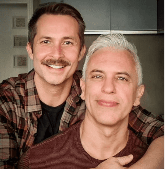 Estrela de Carrossel, o ator Guilherme Wabner, do SBT, assumiu relacionamento gay e fez declaração de amor em público - Foto Reprodução, Estrela de Carrossel, o ator Guilherme Wabner, do SBT, assumiu relacionamento gay e fez declaração de amor em público - Foto Reprodução,