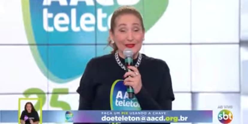 Sonia Abrão participou do Teleton Sonia Abrão participou do Teleton