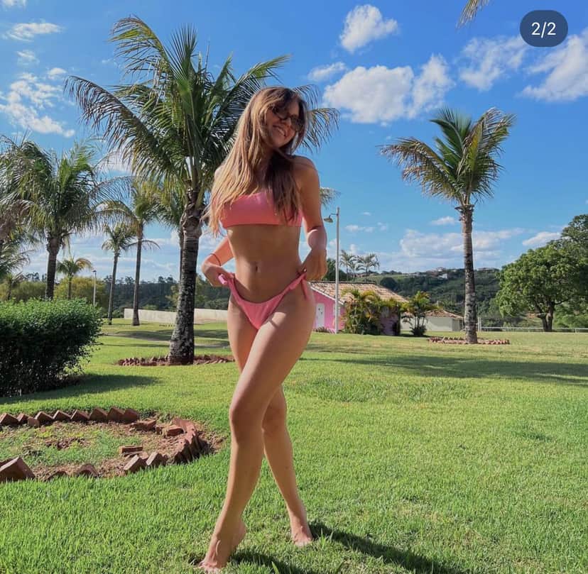 Neta de Carlos Alberto impressiona com beleza (reprodução) Neta de Carlos Alberto impressiona com beleza (reprodução)
