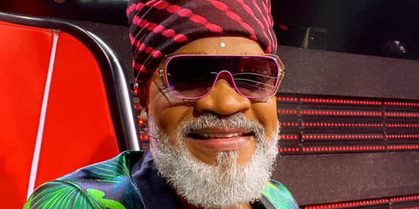Carlinhos Brown no The Voice Brasil. (Foto: Reprodução / Globo) Carlinhos Brown no The Voice Brasil. (Foto: Reprodução / Globo)