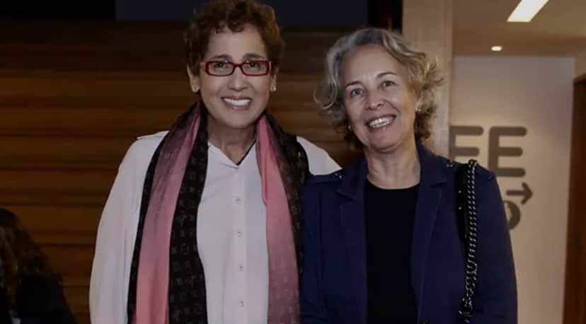 A atriz e sua companheira de décadas, Stella Torreão A atriz e sua companheira de décadas, Stella Torreão