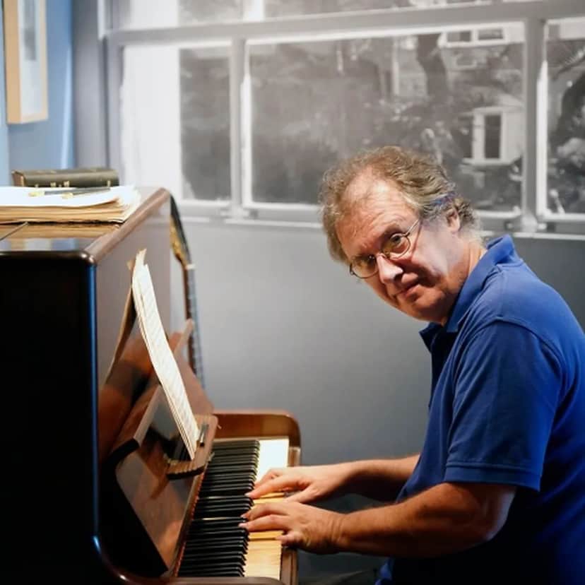 Morreu Paulo Jobim, filho de Tom Jobim, astro da música brasileira; o homem lutava contra um câncer (Foto: Reprodução) Morreu Paulo Jobim, filho de Tom Jobim, astro da música brasileira; o homem lutava contra um câncer (Foto: Reprodução)