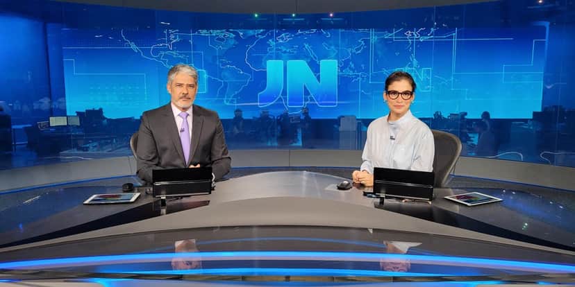 Renata Vasconcellos e William Bonner no Jornal Nacional (Foto: Divulgação / TV Globo) Renata Vasconcellos e William Bonner no Jornal Nacional (Foto: Divulgação / TV Globo)